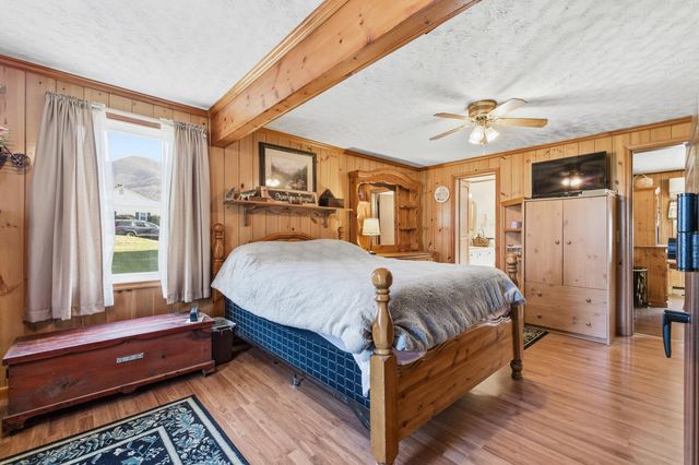 4797 IDA RD, Luray, VA 22835