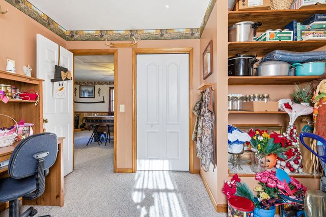 4797 IDA RD, Luray, VA 22835