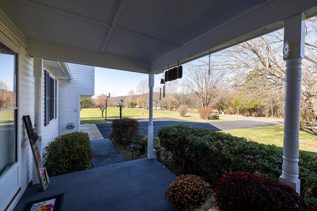 4797 IDA RD, Luray, VA 22835