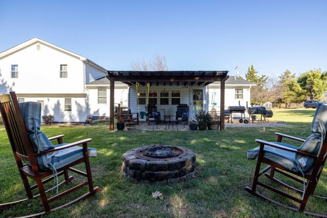 4797 IDA RD, Luray, VA 22835