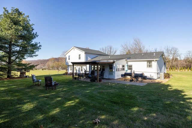 4797 IDA RD, Luray, VA 22835