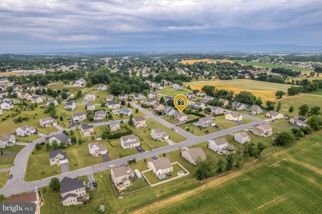 1152 BELMONT WAY, Chambersburg, PA 17202