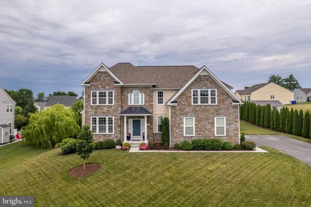 1152 BELMONT WAY, Chambersburg, PA 17202