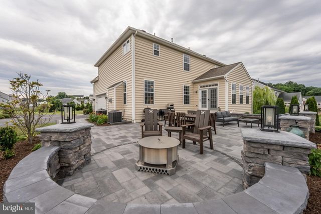 1152 BELMONT WAY, Chambersburg, PA 17202