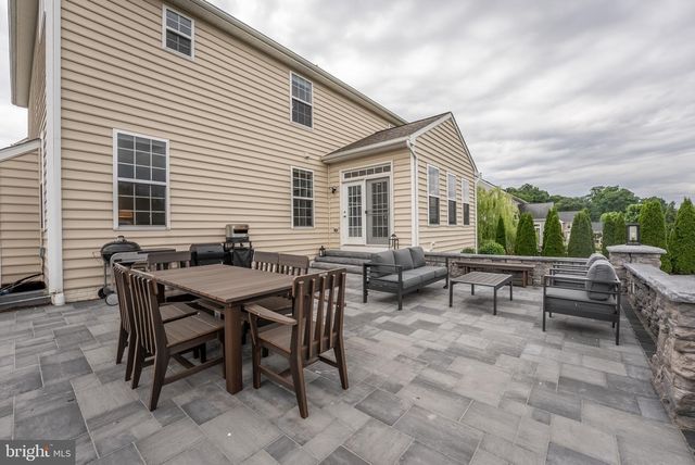 1152 BELMONT WAY, Chambersburg, PA 17202
