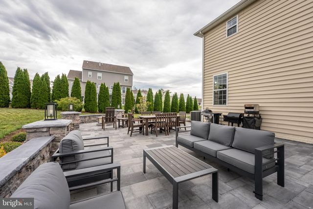 1152 BELMONT WAY, Chambersburg, PA 17202
