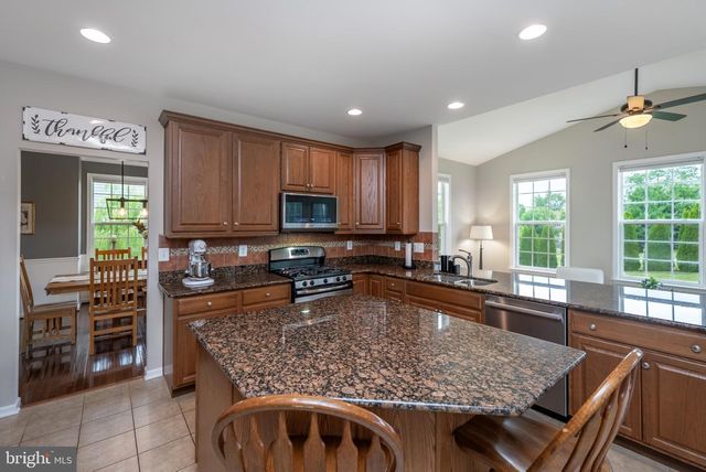 1152 BELMONT WAY, Chambersburg, PA 17202