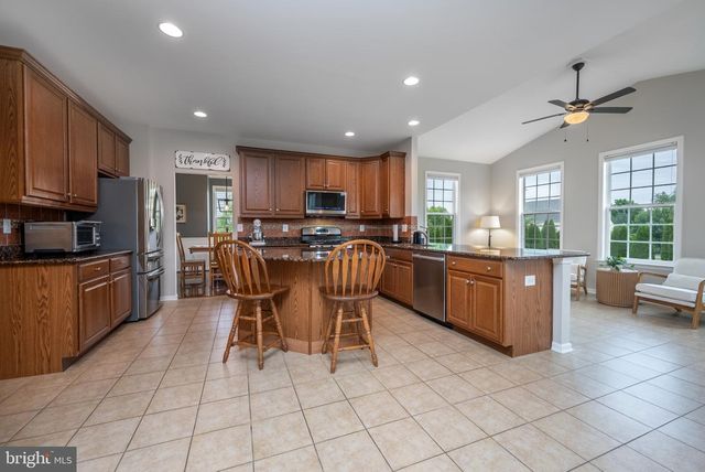 1152 BELMONT WAY, Chambersburg, PA 17202