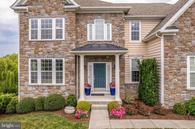 1152 BELMONT WAY, Chambersburg, PA 17202