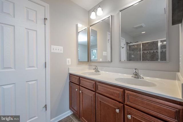 1152 BELMONT WAY, Chambersburg, PA 17202