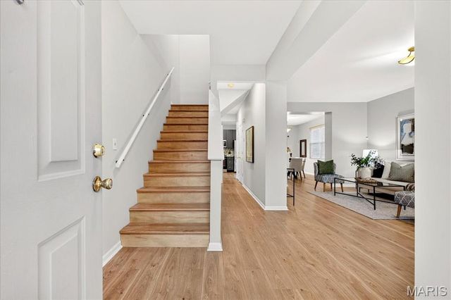 1208 S 13th Street, St Louis, MO 63104