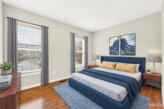 1208 S 13th Street, St Louis, MO 63104