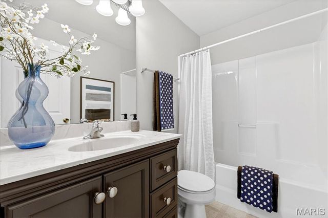 1208 S 13th Street, St Louis, MO 63104