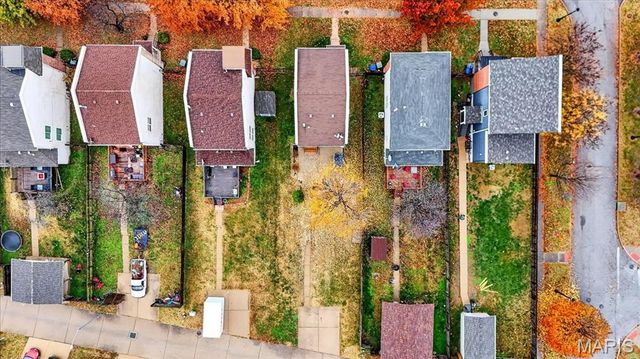 1208 S 13th Street, St Louis, MO 63104