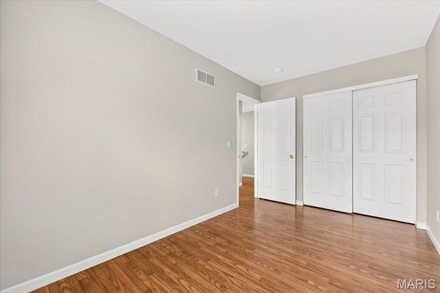 1208 S 13th Street, St Louis, MO 63104