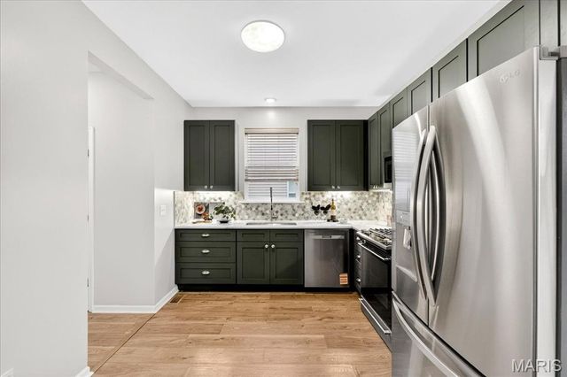 1208 S 13th Street, St Louis, MO 63104