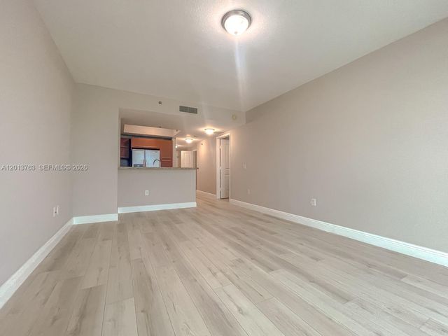 2681 N Flamingo Rd 902S, Sunrise, FL 33323