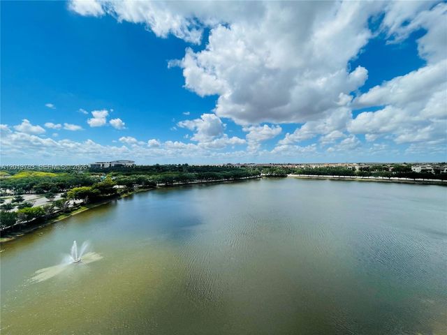 2681 N Flamingo Rd 902S, Sunrise, FL 33323