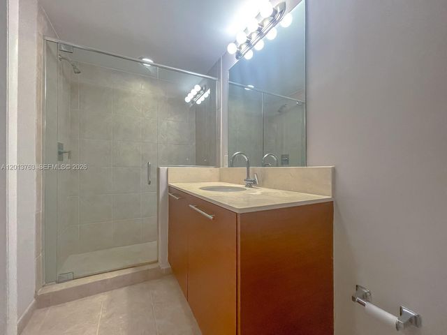 2681 N Flamingo Rd 902S, Sunrise, FL 33323