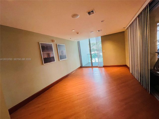 2681 N Flamingo Rd 902S, Sunrise, FL 33323