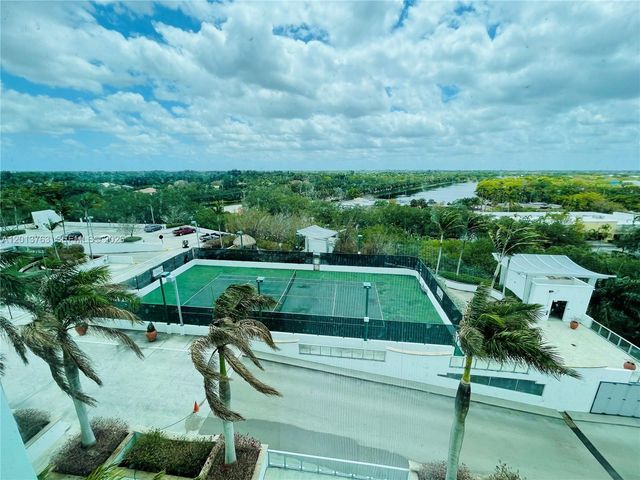 2681 N Flamingo Rd 902S, Sunrise, FL 33323