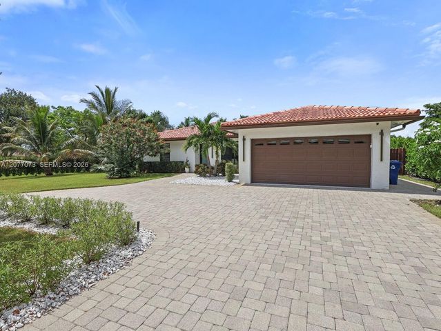 11033 NW 19th Street, Coral Springs, FL 33071
