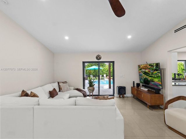 11033 NW 19th Street, Coral Springs, FL 33071