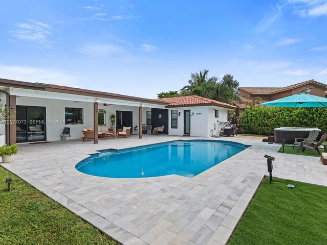 11033 NW 19th Street, Coral Springs, FL 33071