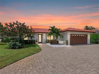 11033 NW 19th Street, Coral Springs, FL 33071