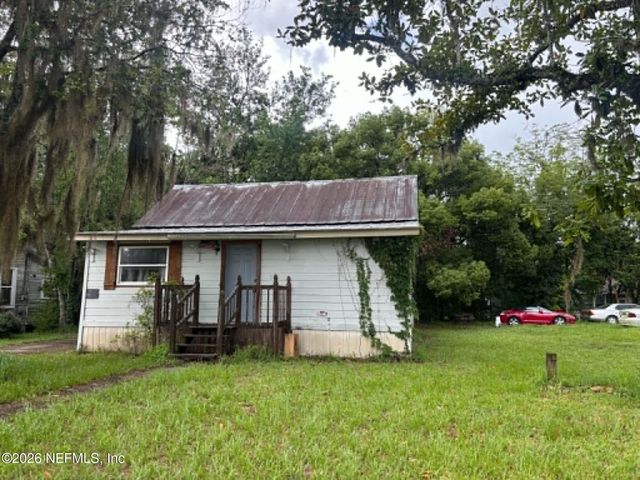 634 N CHERRY Street, Starke, FL 32091