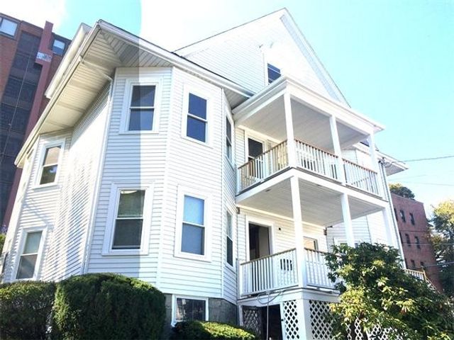 19 Upland Park 2, Somerville, MA 02145