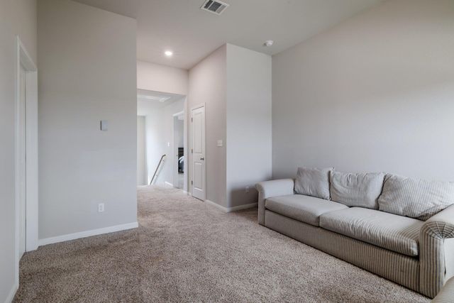 314 Sunshine LN, Kyle, TX 78640