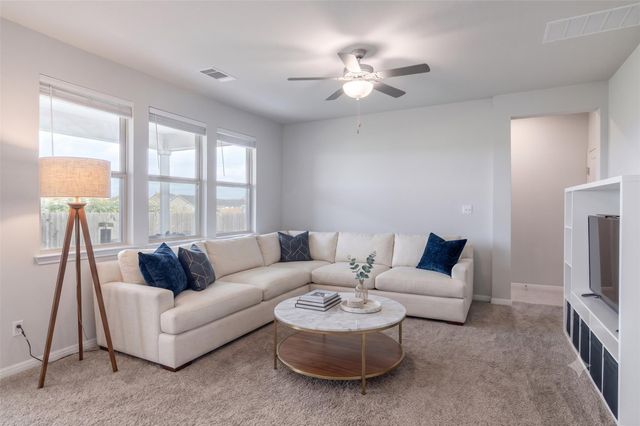 314 Sunshine LN, Kyle, TX 78640