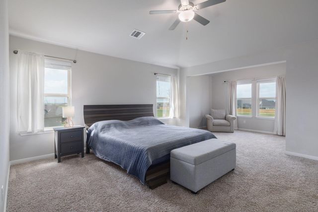 314 Sunshine LN, Kyle, TX 78640