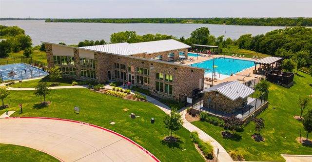 2224 Valencia Drive, Little Elm, TX 75068