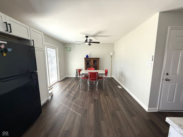 1107 Ridgewood Drive, Plainfield, IN 46168