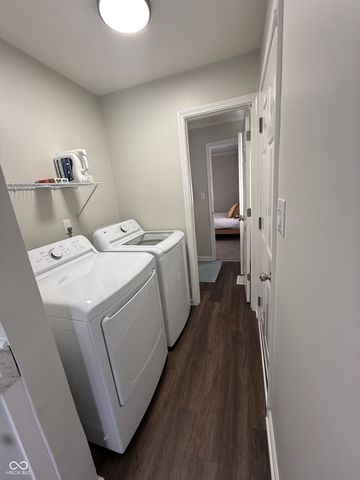 1107 Ridgewood Drive, Plainfield, IN 46168