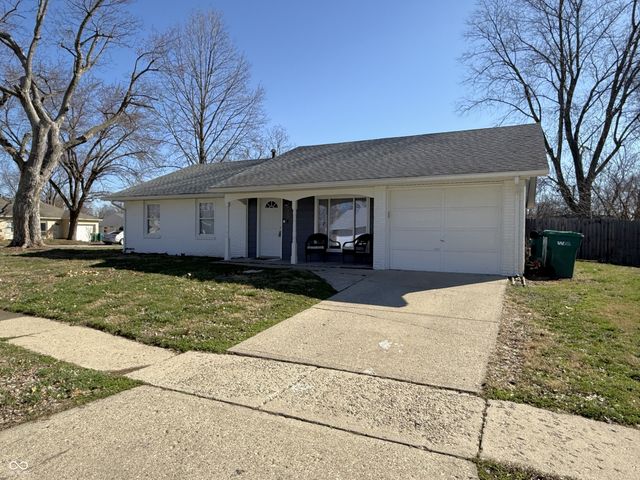 1107 Ridgewood Drive, Plainfield, IN 46168