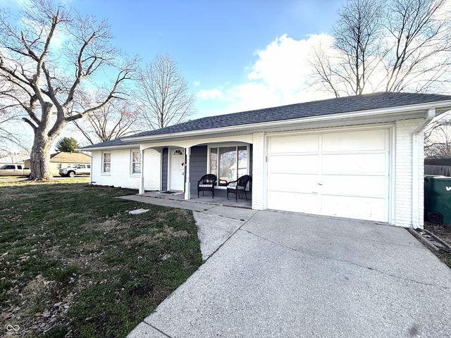 1107 Ridgewood Drive, Plainfield, IN 46168