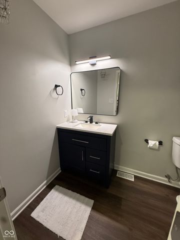 1107 Ridgewood Drive, Plainfield, IN 46168