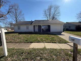 1107 Ridgewood Drive, Plainfield, IN 46168