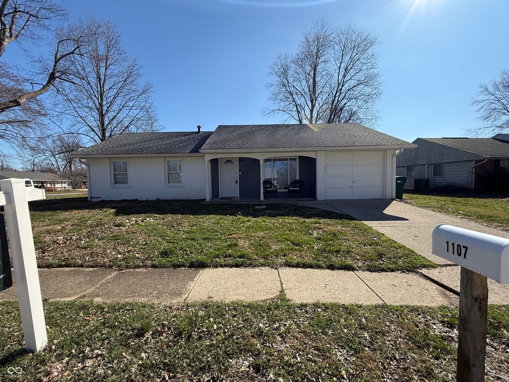 1107 Ridgewood Drive, Plainfield, IN 46168