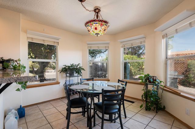 10301 Lawton Street NW, Albuquerque, NM 87114