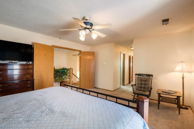 10301 Lawton Street NW, Albuquerque, NM 87114