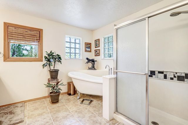 10301 Lawton Street NW, Albuquerque, NM 87114