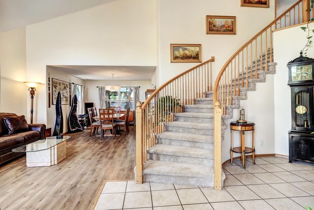 10301 Lawton Street NW, Albuquerque, NM 87114