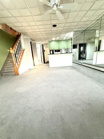 733 126th Street, College Point, NY 11356