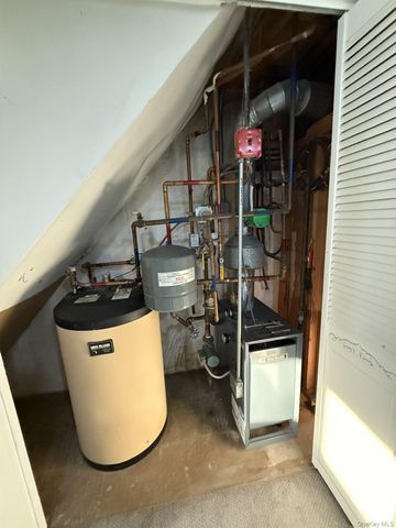 733 126th Street, College Point, NY 11356