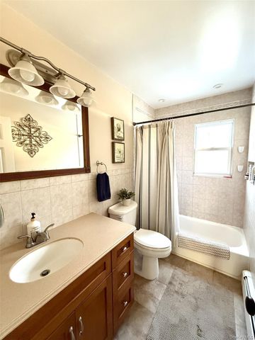 733 126th Street, College Point, NY 11356