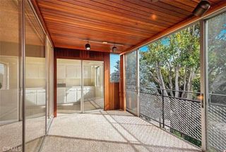 289 S Barrington Avenue A311, Los Angeles, CA 90049